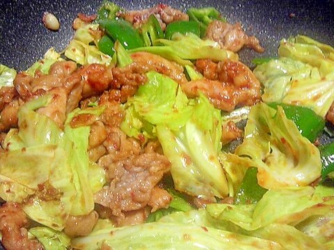 胡桃だれで甘みを効かせた回鍋肉